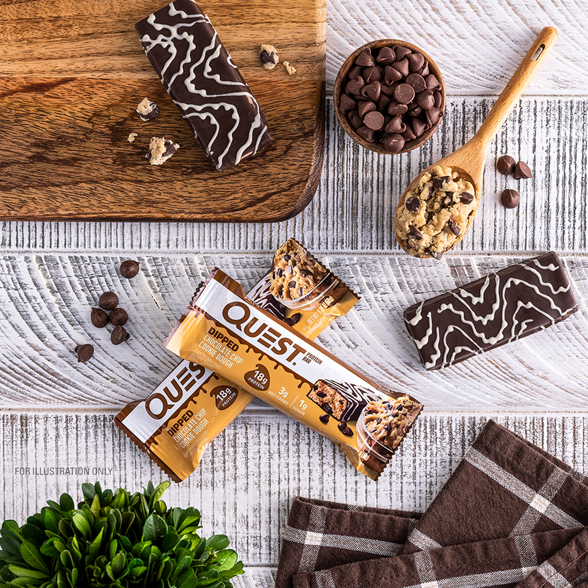 dipped-chocolate-chip-cookie-dough-protein-bar-f2 qst-012268_dipped-chocolate-chip-cookie-dough-protein-bar_7.png